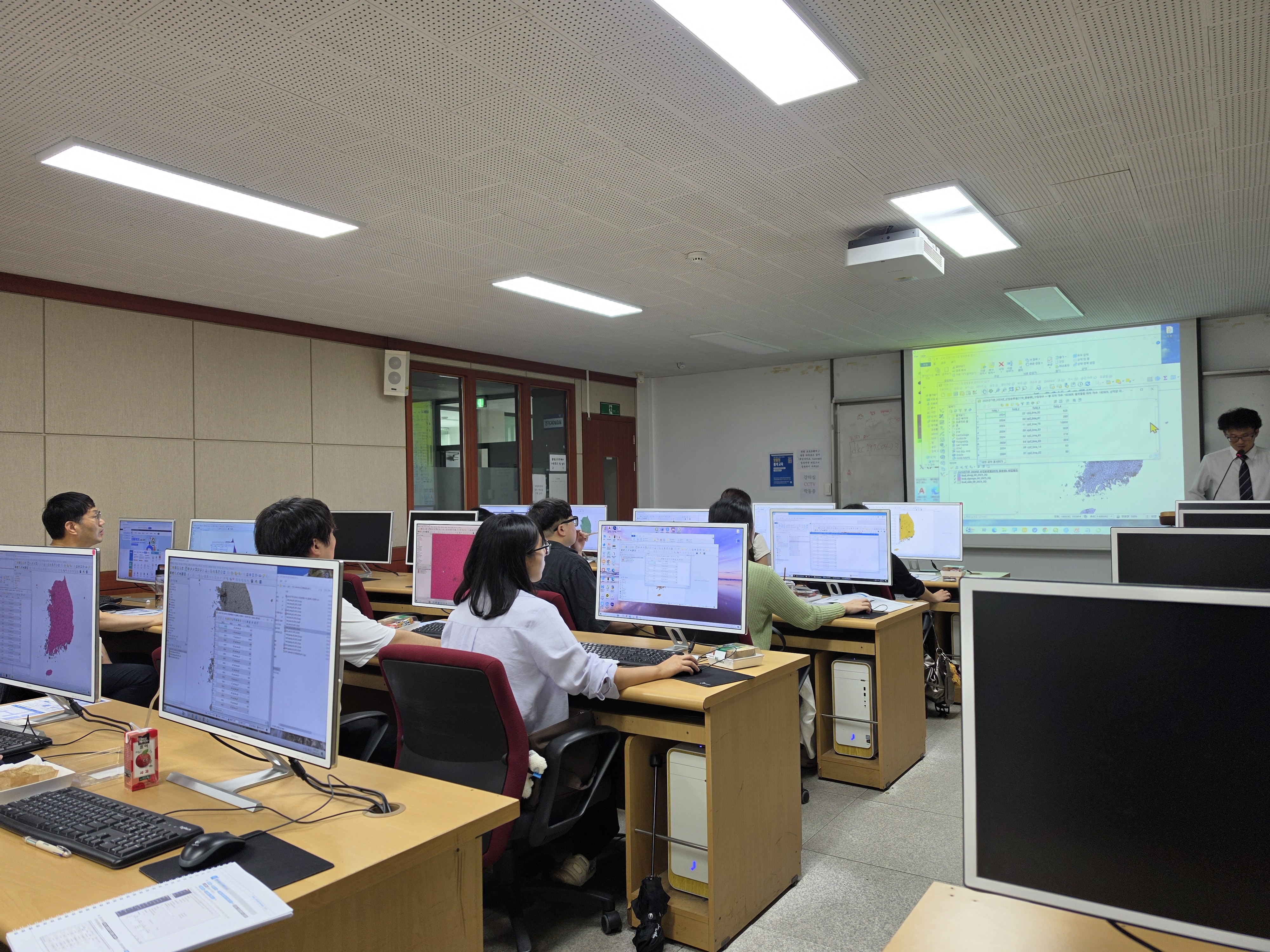 cbcbd93f398ddd1563b41786295a457d_1784793884_2828.jpg